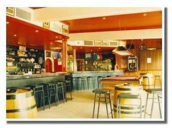 Nightcap At Queens Beach Hotel Μπόουεν Εξωτερικό φωτογραφία